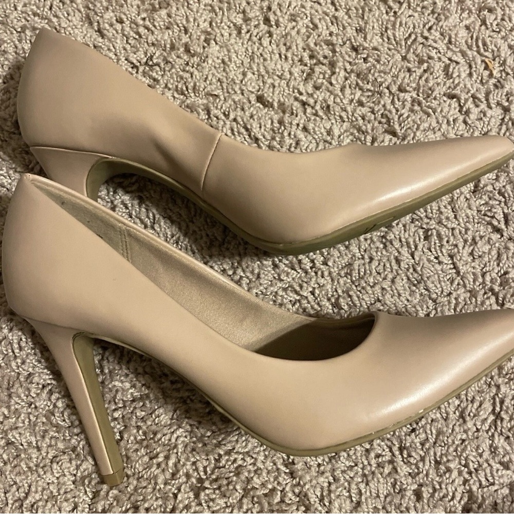 Christian Siriano Women's Nude Pumps Size 8.5 - Picture 4 of 4